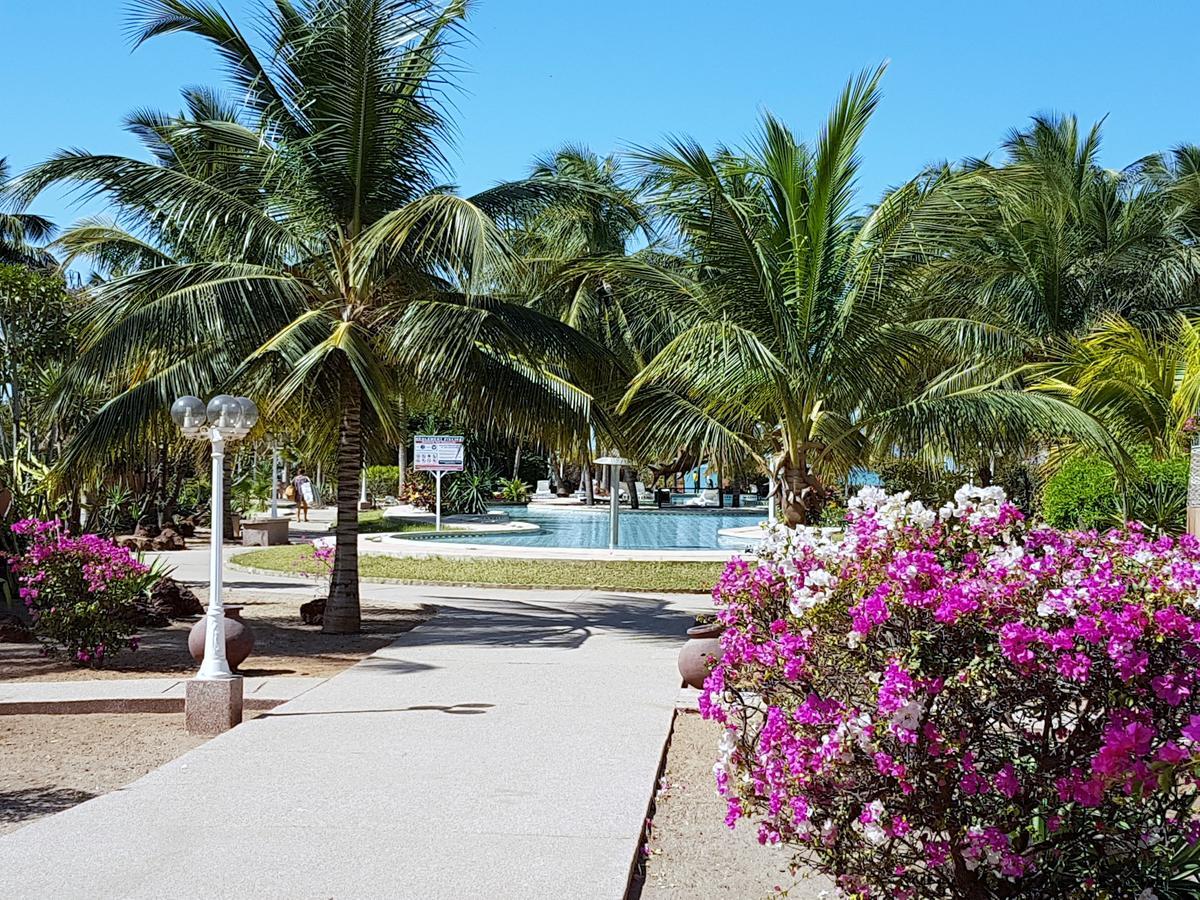 Safari Village Saly Exteriör bild